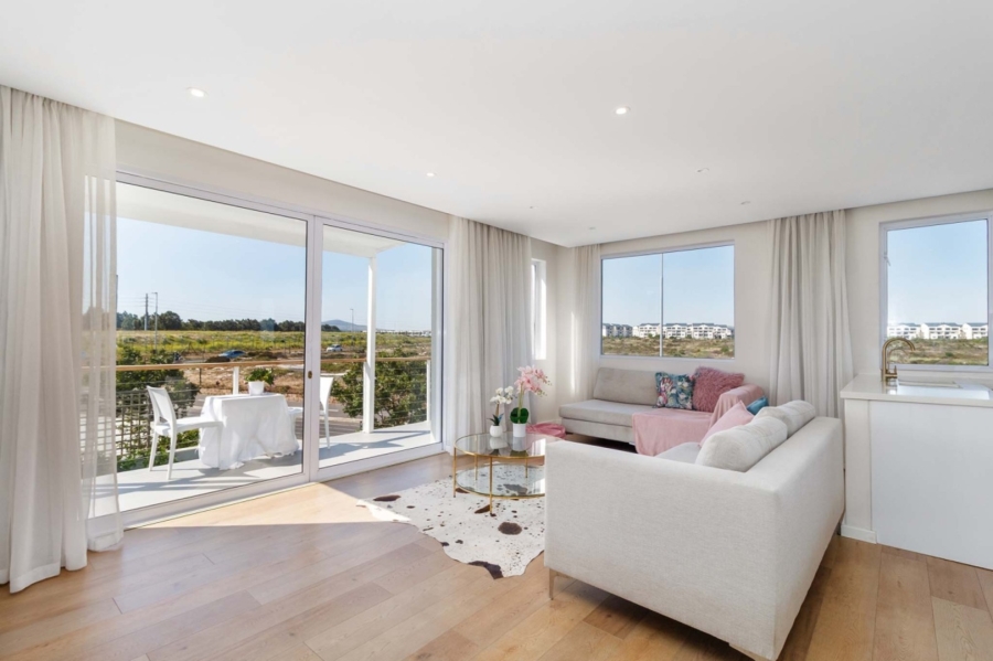3 Bedroom Property for Sale in Sagewood Western Cape